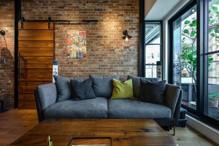 Wall-Loft-style